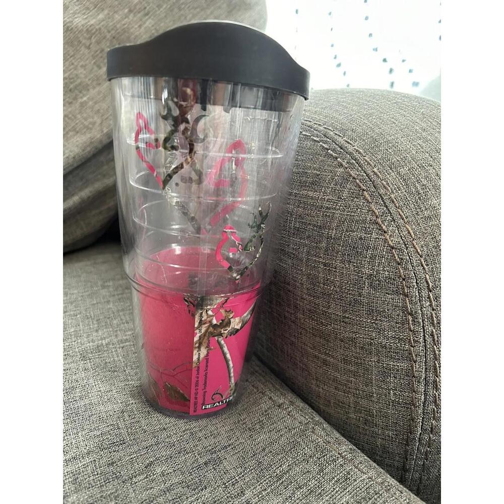 Tervis Tumbler Realtree Xtra Pink Camo Browning 24 Oz Double Wall Insulated